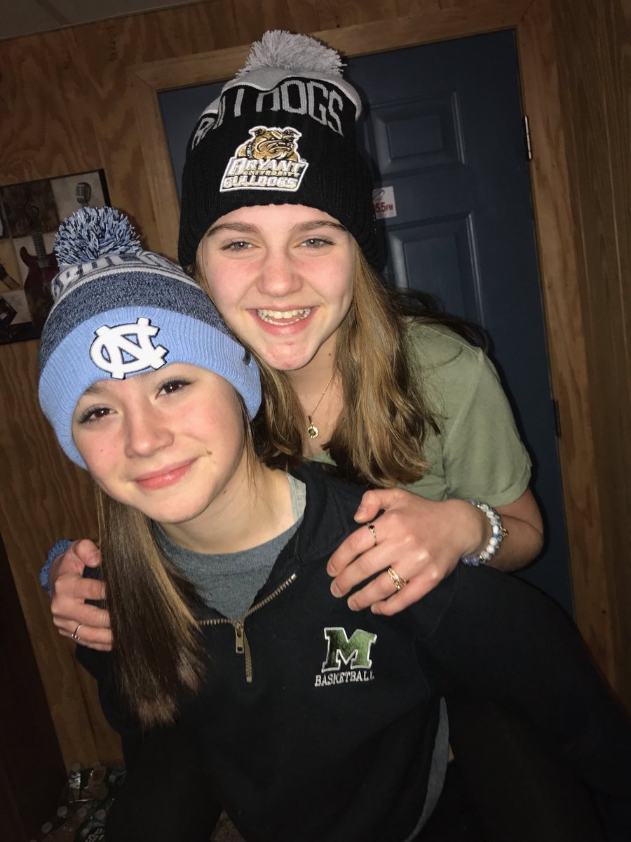 mia_drumheller's tweet photo. Happy birthday to one of my oldest bffsβ€οΈβ€οΈπ Love you so so much Bubsππ!! #HaveYouSeenMyGorillaCar #ZebraGiraffe #Cuddles https://t.co/PkliLNDo6H