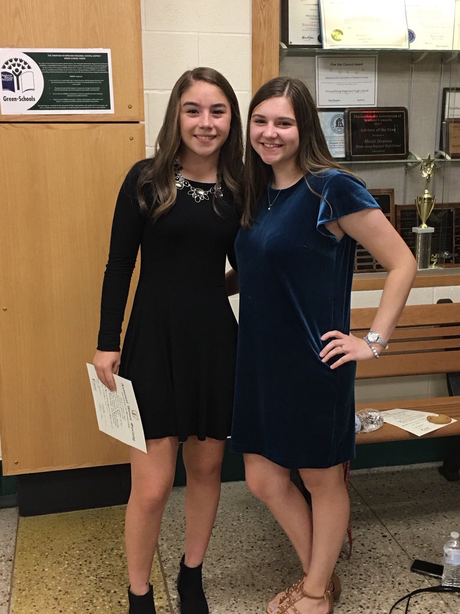 mia_drumheller's tweet photo. Happy birthday to one of my oldest bffsβ€οΈβ€οΈπ Love you so so much Bubsππ!! #HaveYouSeenMyGorillaCar #ZebraGiraffe #Cuddles https://t.co/PkliLNDo6H
