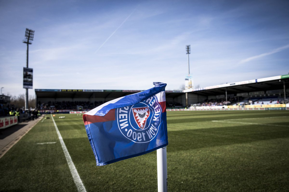 11Freunde_de's tweet photo. Die Absage an das Holstein-Stadion ist ein verheerendes Signal an jeden aufstrebenden Klub.

Zum Kommentar: https://t.co/AooxsYWOiX https://t.co/3X5ODbHJGe