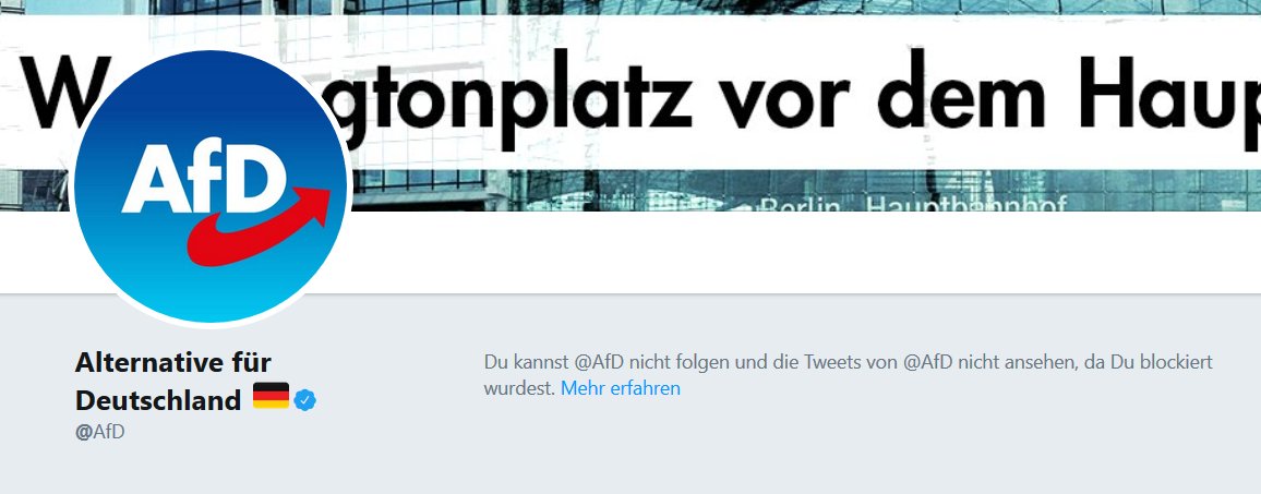 karatkievich's tweet photo. Hat @AfD jetzt auch Angst, und macht deswegen einen #angstblock?
Wie war das mit der #Meinungsfreiheit, auf die sie sich immer so schön berufen? https://t.co/EhfwRtgkzG