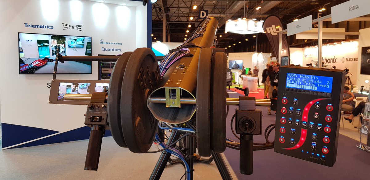 AvidLatAm's tweet image. Conoce de primera mano lo último de @Avid Graphics en el #BIT2018. Pásate por el stand de @DatosMedia y pide una demostración de nuestras soluciones Maestro | Virtual Studio y Maestro | AR. 

#Virtuales #RealidadAumentada #Avid