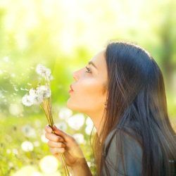 2happyGR's tweet image. 6+1 συμβουλές για να απαλλαγείτε από τις εποχικές αλλεργίες! 
&amp;gt;&amp;gt;buff.ly/2FsWarV
#2happy