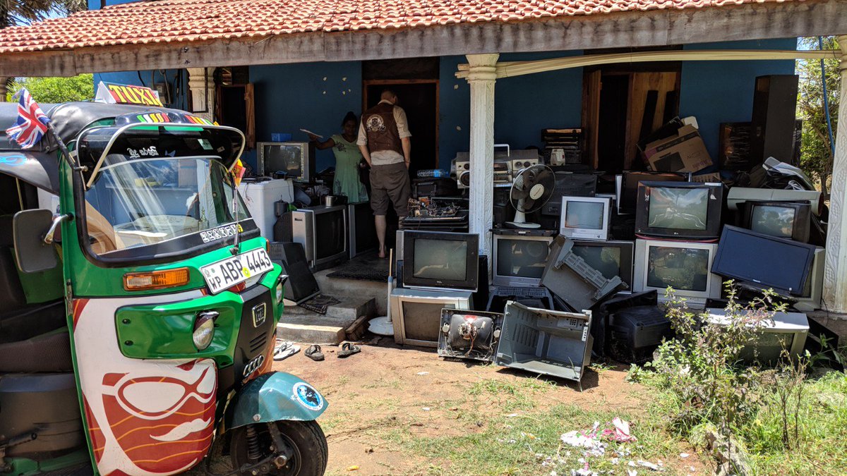 TheAdventurists's tweet photo. Bloody @MattAdventrists can't keep out of the second hand shops even in Sri Lanka. Put it down Matthew, you don't need another old telly. https://t.co/U6b22TVvrF