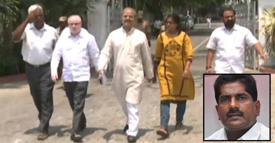 SakshiNews's tweet image. ‘అశోక్‌బాబు రాజీనామా సవాల్‌.. అందుకే’
sakshi.com/news/politics/… #AshokBabu #Karnatakaelectioncampaign #bjpleadars