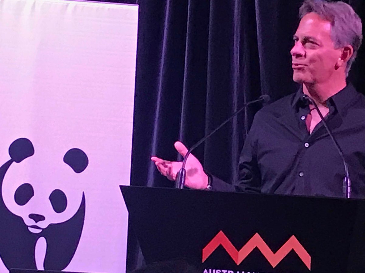LJMoorfoot's tweet photo. Dream big, don’t be distracted. Dreams drive collaboration. @danpallotta @austmus https://t.co/MoDcQATNjz