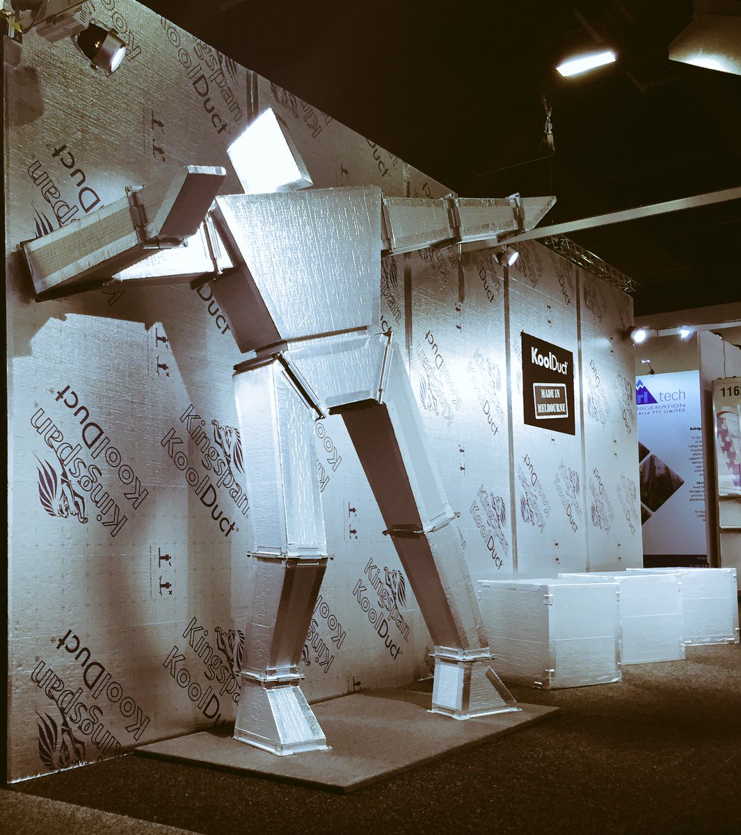 MisterCoxy's tweet image. Very excited at the way the @KingspanIns_AU stand turned out, loads of great discussions about our #Koolduct product @arbsexpo #koolsainbolt