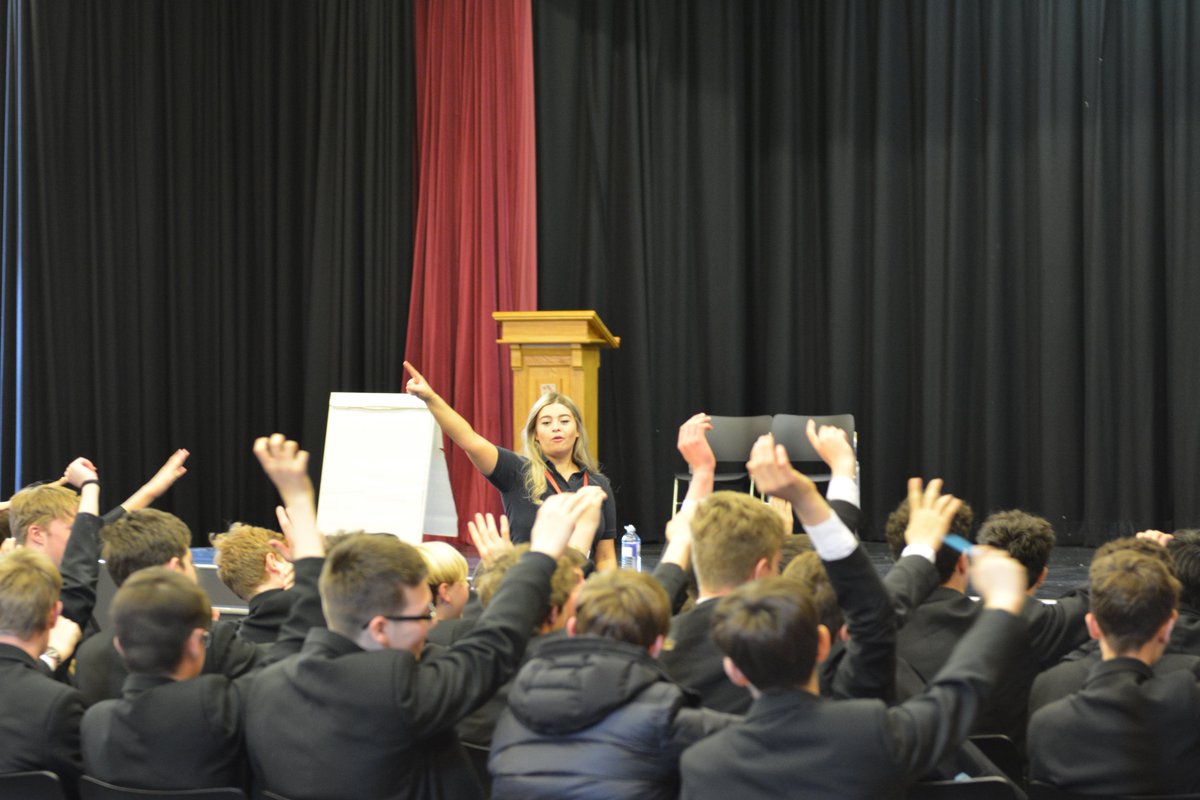 Thank you to Tab from <a href="/ukelevate/">Elevate Education UK</a> who spoke to our Year 10 students on revision techniques. Fantastic talk! #GCSE #results #opportunities #independenetoinspire