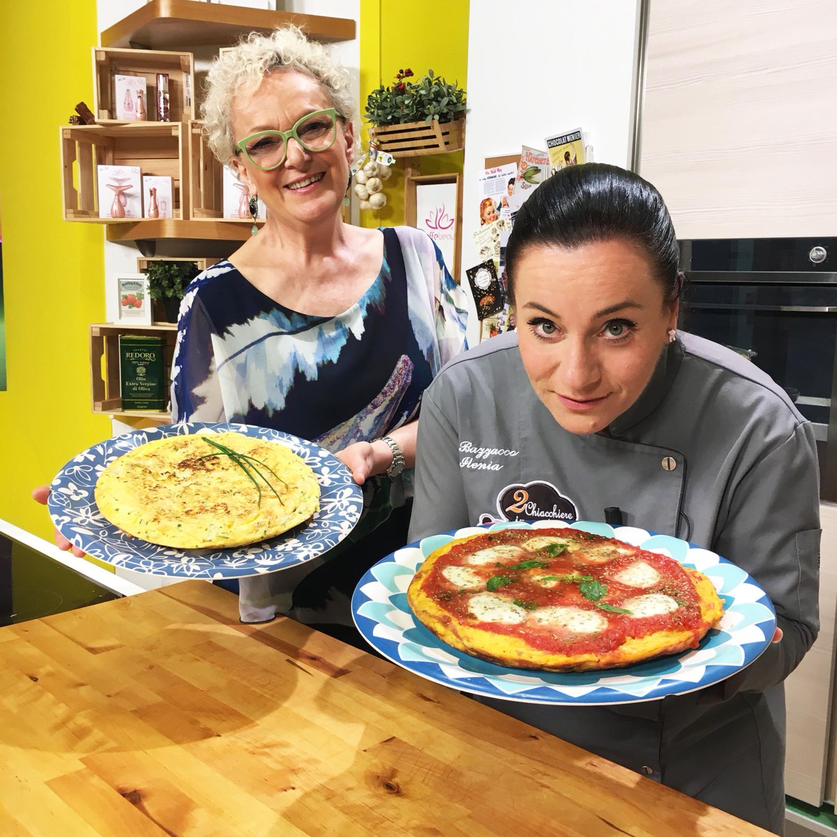 Sembra una gustosa #pizza, ma non lo è ... e allora che cos'è? E' una prelibatissima #frittata affogata 😋!! #goldenchef #cucina #cucinare #food #buonappetito #cooking #instagood #instafood #food #easyrecipes #tasty #foodpics #yum #ghiotti #ricetta -> bit.ly/2HUyYce
