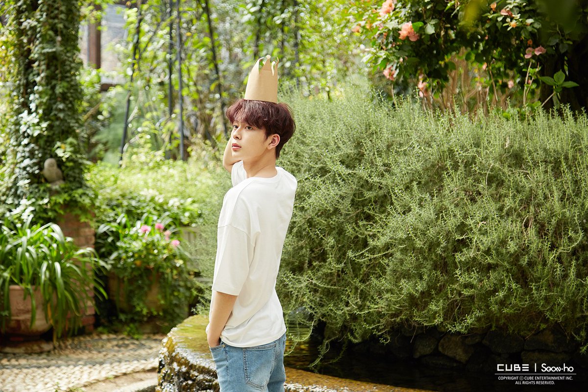 CUBE_YOOSEONHO's tweet photo. [#미공개_선호] #봄_선호 미공개 사진📸
봄날의 선호를 기억하며☘ https://t.co/SyL4PcKwc4