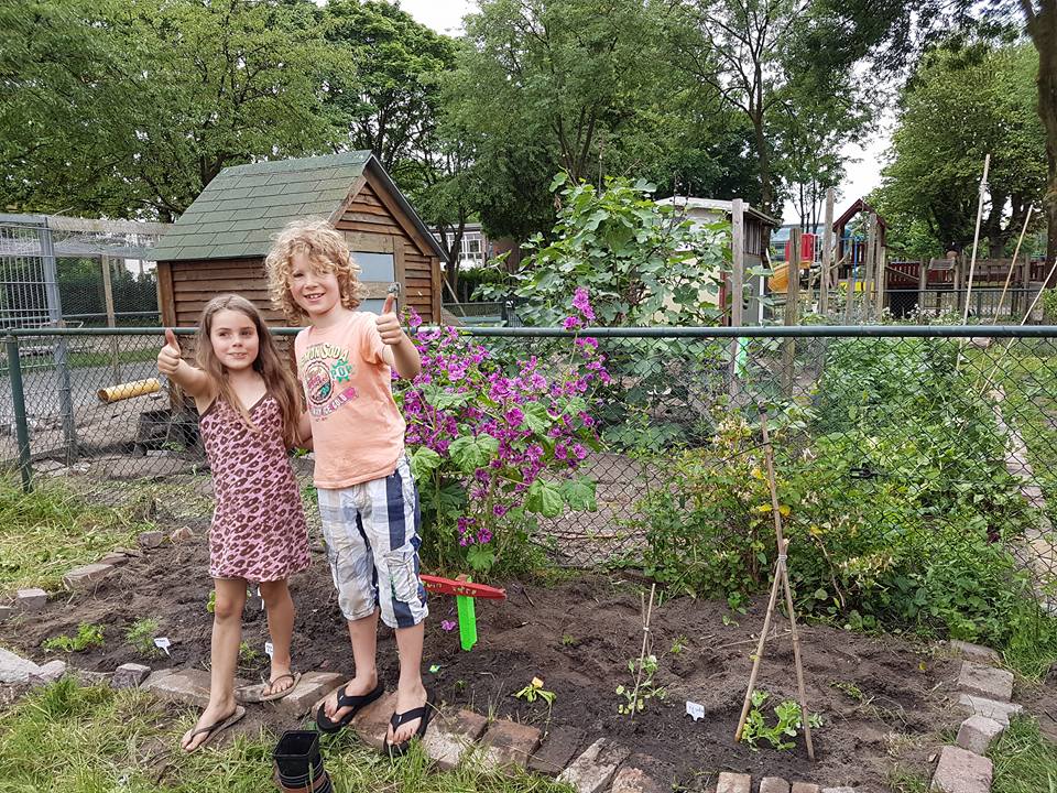 #eugreenweek #childrenonnaturalplaygrounds in <a href="/SpeeltuinNP/">SpeeltuinNoordsepark</a> gmjd.nl/beheer/wp-cont…