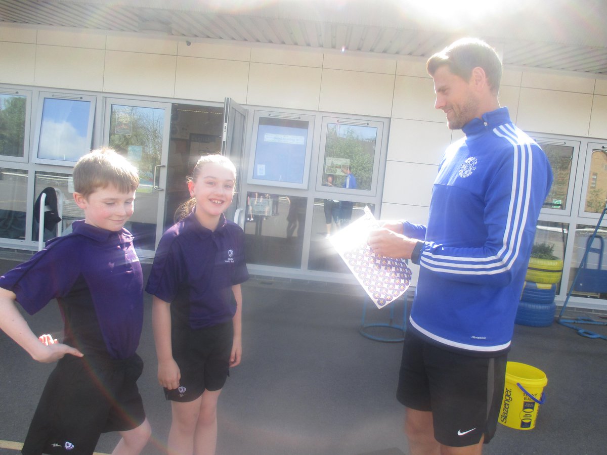 BeaconAcad's tweet photo. Year 4 had a great #PE session today, practising our #fielding skills with @JBSportCoaching and Mr Parker chose Amelia and Ronnie as his stars this week #cricket #activebursts https://t.co/dBQpqQQpnY