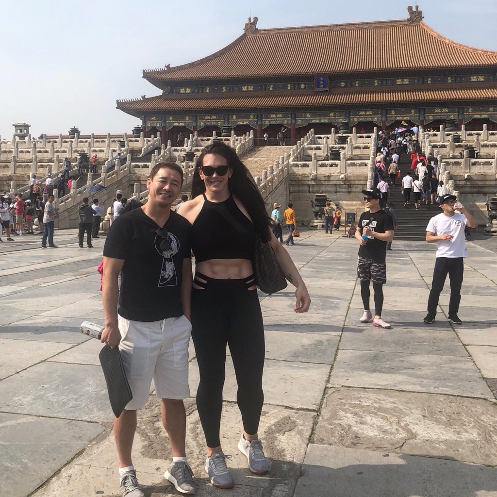 gabijiu's tweet photo. Tks mr Jung for amazing day visiting and photo shooting with @roadfc here in Beijing 🇨🇳
@road_fc
#forbiddencity #beijing #roadfc #roadfc047 #china #mma #wmma #garciaxfutina https://t.co/EsdL1yoED8