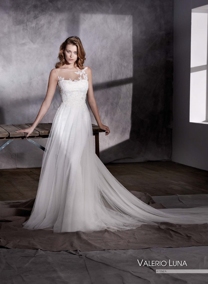 ValerioLuna_GHN's tweet image. Sencillez. #ModeloAtenea #ValerioLuna #Vestidosdenovia #Novias2018