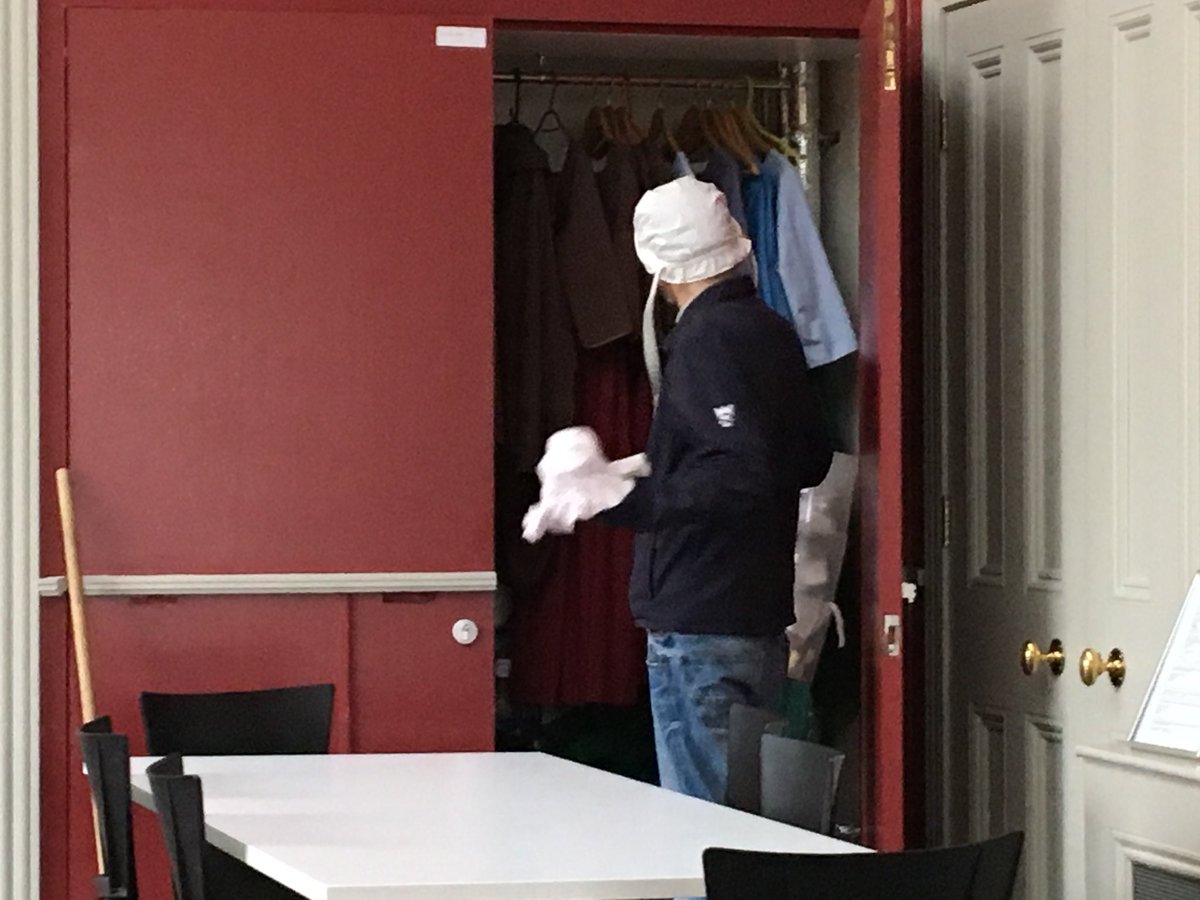 alistair_fenn's tweet image. When you start a new property and your boss finds the dress up cupboard 
@NTSCollections 
@Rachel_With_AnE 
@JohnMac1320 
#ProjectReveal
#BurnsCottage