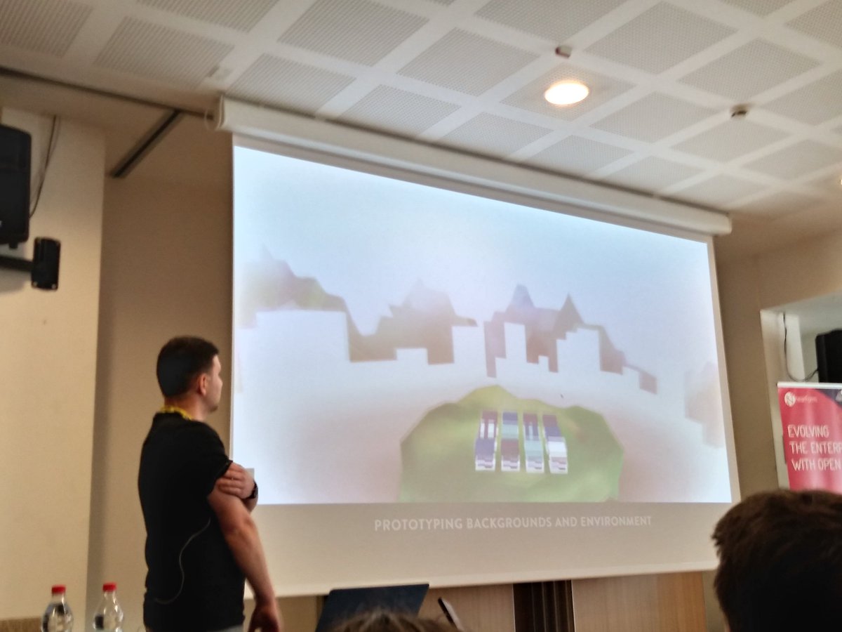 extrategy's tweet photo. Prototyping and having as soon as possible something playable that you can try and refine  @luruke @jsconfit #jsday https://t.co/TwEzBPpqSC