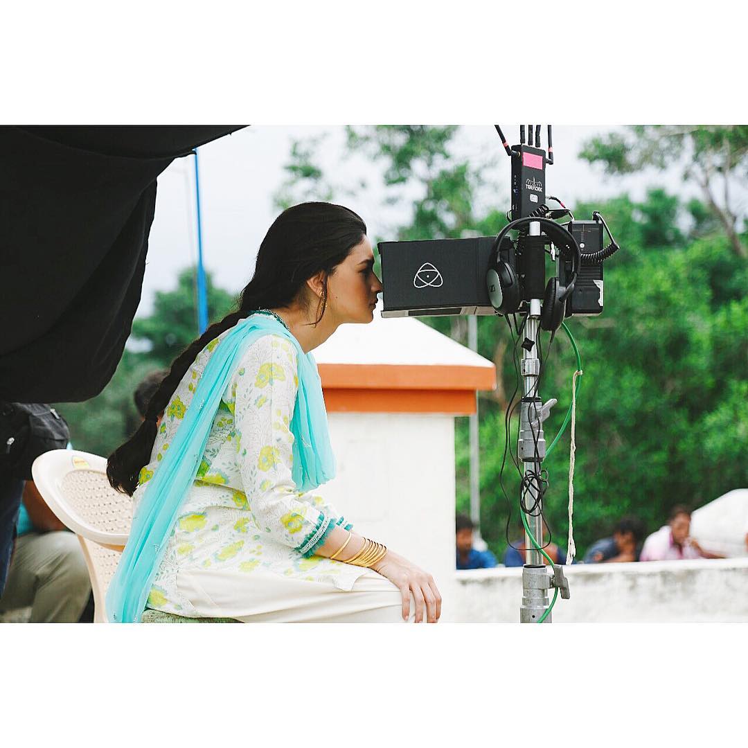 DhvnVarun's tweet photo. Alia Bhatt ❤❤ https://t.co/qgmOKoFpKU