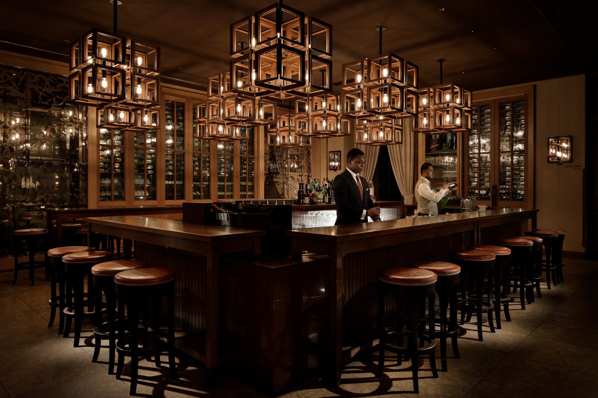Grand Hyatt Tokyo ゲストバーテンダーは ギャレス エヴァンス Mr Gareth Evans 全世界の多彩なイベントで活躍する彼を迎え ウルトラプレミアムウォッカ アブソルート エリクス をつかった5種類のスペシャルカクテルを楽しめる一夜限りの Grand Hyatt Tokyo ゲストバーテンダーは ギャレス エヴァンス Mr Gareth Evans 全世界の多彩なイベントで活躍する彼を迎え ウルトラプレミアムウォッカ アブソルート エリクス をつかった5種類のスペシャルカクテルを楽しめる一夜限りの