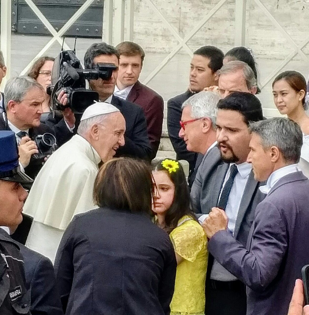 JavierSolorzano's tweet photo. El Papa le pide a los mexicanos que en el actual proceso que viven piensen en las enseñanzas de la Madre. https://t.co/pQnGmMV5Tv