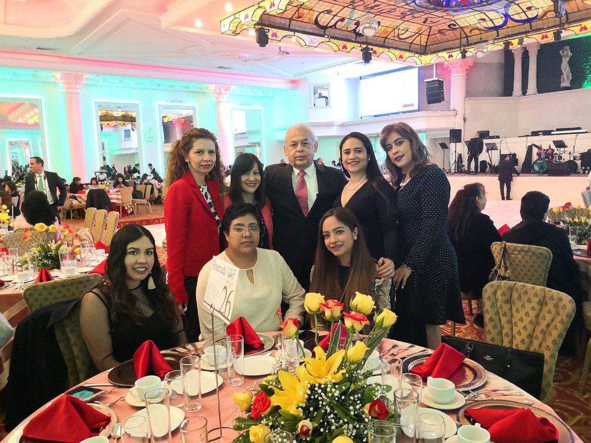 cponcebeltran's tweet photo. @RogelioCerdaP Procurador @Profeco acudirá a desayuno para celebrar #DíaDeLasMadres
En la #SubTelecom festejamos a nuestras compañeras https://t.co/umEZwvYX7T