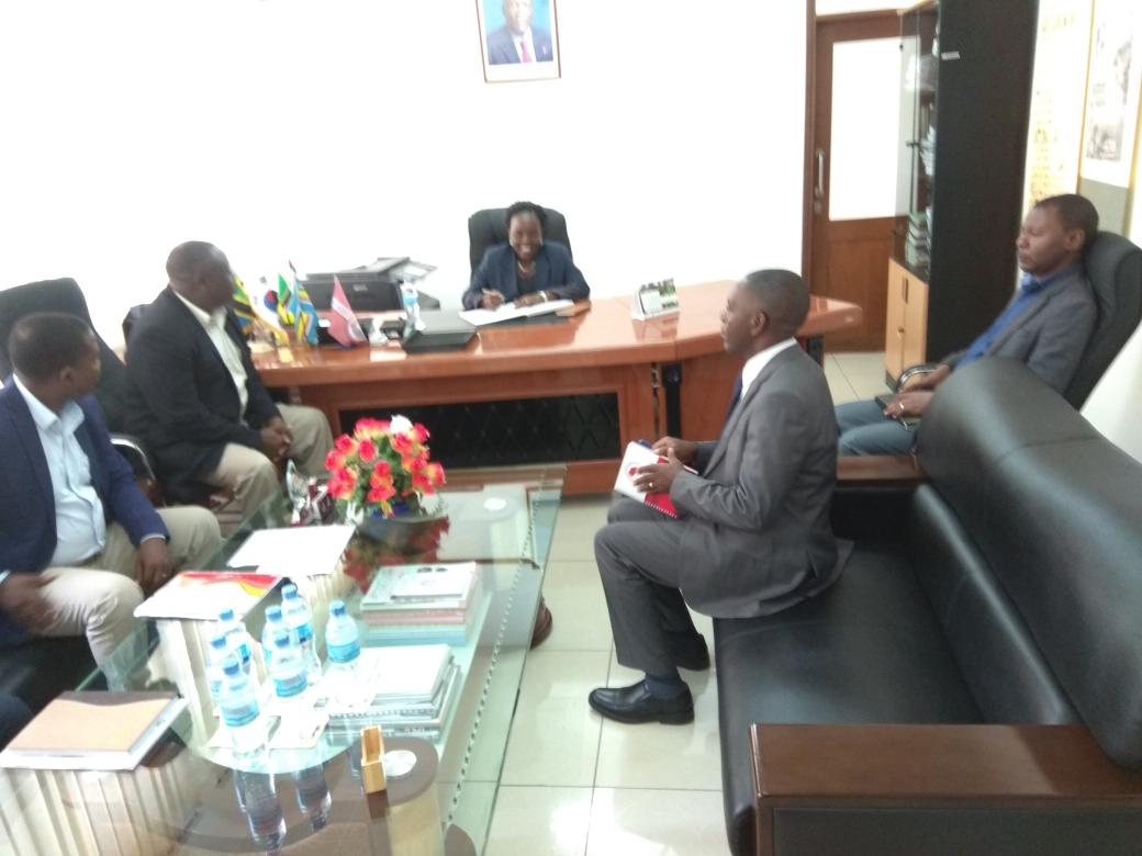 MuhagazePH's tweet image. Minister of #MoEST,  Hon.  Prof. Joyce Ndalichako visited #NM_AIST today May 09,2018. Impressed by the progress of World Bank and AfDB sponsored project which were launched by her self in early 2017.  Calls for keeping pace with industrialization policy of Tanzania.