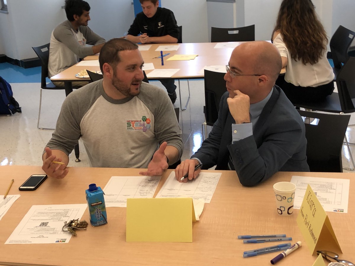 High School + Middle School #Makerspace Think Tank in full effect.....#StuVoice &amp; #EmpowerED learners from <a href="/SITech_HS/">Staten Island Tech</a> <a href="/PRHS_STEM/">Port Richmond HS STEM</a> <a href="/IS34/">Totten I.S. 34</a> working collaboratively to come up w/ a plan #MakerED #BPHoS @CGoffredoZapata <a href="/jennlynnshanks/">Jennifer L. Shanks</a>