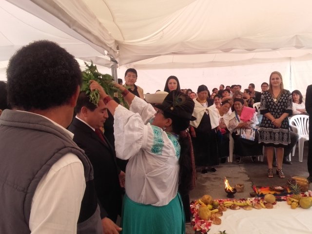 gguamantvn's tweet photo. Ceremonia tradicional de inauguración de #PartoVertical en Hospital de #Atuntaqui. @TVNCanal @RadioSantiagoec https://t.co/oHxg0FaSpx