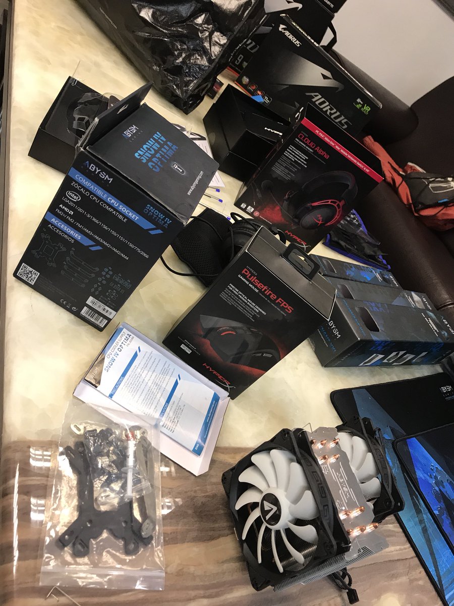 abysmspain's tweet image. Oh my god 🤦‍♀️ esto es muy #pornhardware #DeepLab #GoDeep