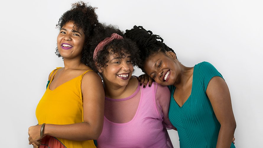 This <a href="/brwd_intrst/">Borrowed Interest</a> episode talks about the intersection of mental health, advertising, and being a POC. So, it's pretty much require listening for #MentalHealthAwarenessMonth: borrowedinterestpodcast.com/?powerpress_pi… 

#3PercentTakingCare