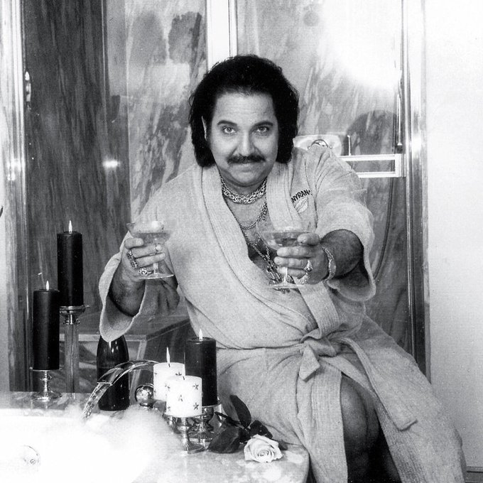 #happyhumpday #everyone !!! Love your Uncle Ronnie!! https://t.co/Qh7eZJC1Fc<a href="/tag/happyhumpday"class="tags">#happyhumpday</a><a href="/tag/everyone"class="tags">#everyone</a>