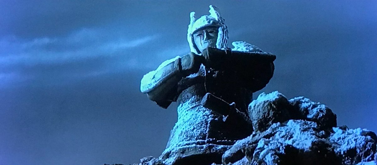 鮫島順太郎 Twitter પર 大魔神逆襲 いよいよ大魔神がキレて顔が変わる その後人間のリアクションを見せる そして大魔神と人間が同じカットに映る合成 ここがチャチだとお話にならないけれど同じ空間にいるかのようなハマり具合でグッとくる 何回も観てるが鳥肌