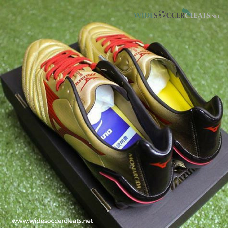 widecleats's tweet photo. Go for the gold! Win the game by using the Mizuno Monarcida JP Limited Edition GOLD https://t.co/lF0MJskIgk   

#Mizuno #Monarcida #Soccer #SoccerCleats #SoccerBoots #Football #WideSoccerCleats #Shoes #WideFeet #Widesoccershoes #soccershoes #limitededition https://t.co/u2NKPlf6X8