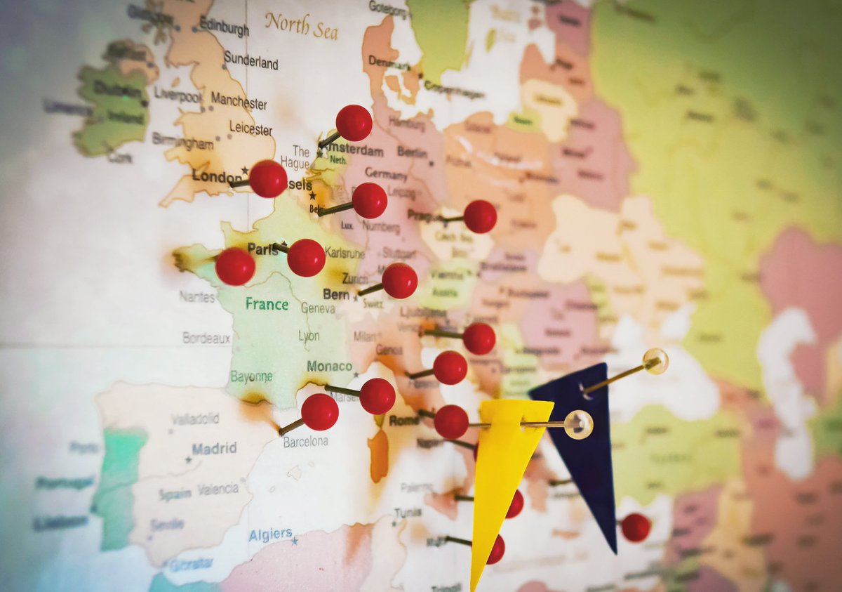 UWEBristol's tweet photo. Happy #EuropeDay! Proud to be an international university welcoming students from Europe and all around the world 🇪🇺🌍 https://t.co/tAimZLS4J0