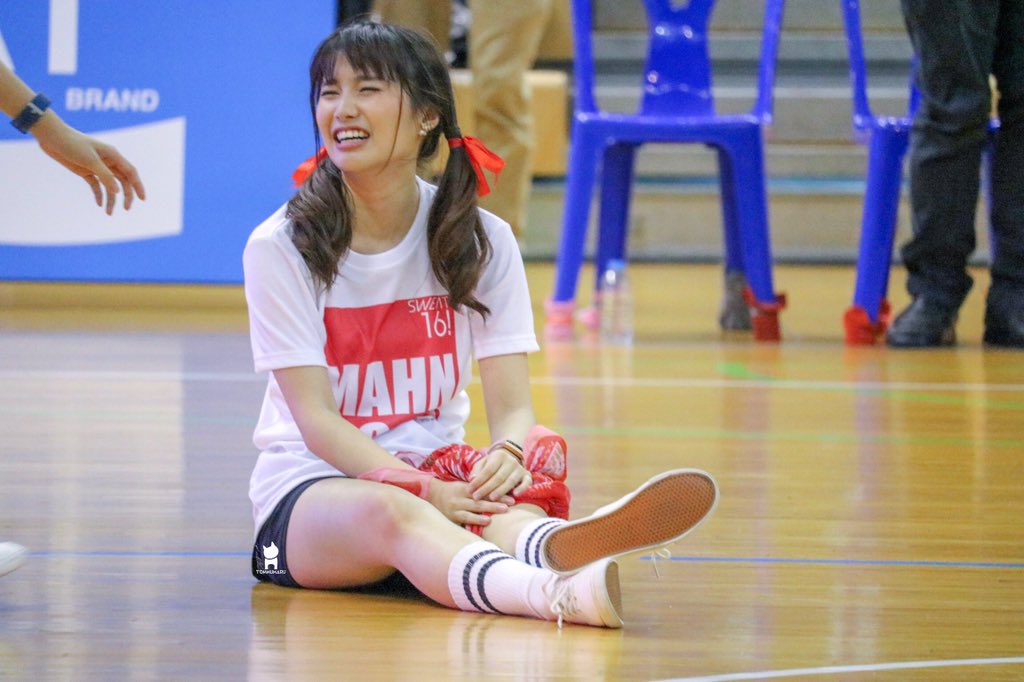 T033umaru_'s tweet image. ม่านมุกกับวิ่งเปรี้ยวในตำนาน!? 
อันนี้คือหลังจากโดนมิ้นและพิมไล่ สภาพเป็นงี้...
น่าเอ็นดูจริงๆ
5555555555555555555555555555555555555555555555555555555555555555555555555555555

#Sweat16 #GoSweat
#MahnmookSweat16