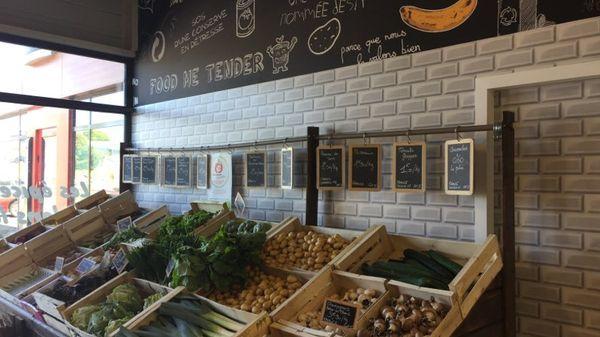 Des tonnes d'aliments sauvés avec la première épicerie anti-gaspi franceinter.fr/emissions/l-es… par <a href="/MoreauEmm/">Emmanuel Moreau</a>