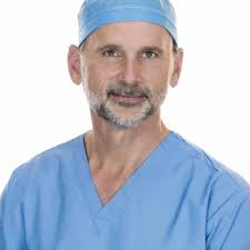 CarlesGine's tweet photo. El lunes 14 viene Steve Rothemberg a @vallhebron. Operará 2 lobectomías con el nuevo Sealer de 3 mm y el Stapler de 5 mm de @JustRightSurg que introducimos en España. Si estás interesado en verlo, contáctame. Espacio limitado!!! @SECIPE https://t.co/XMehawaZUP