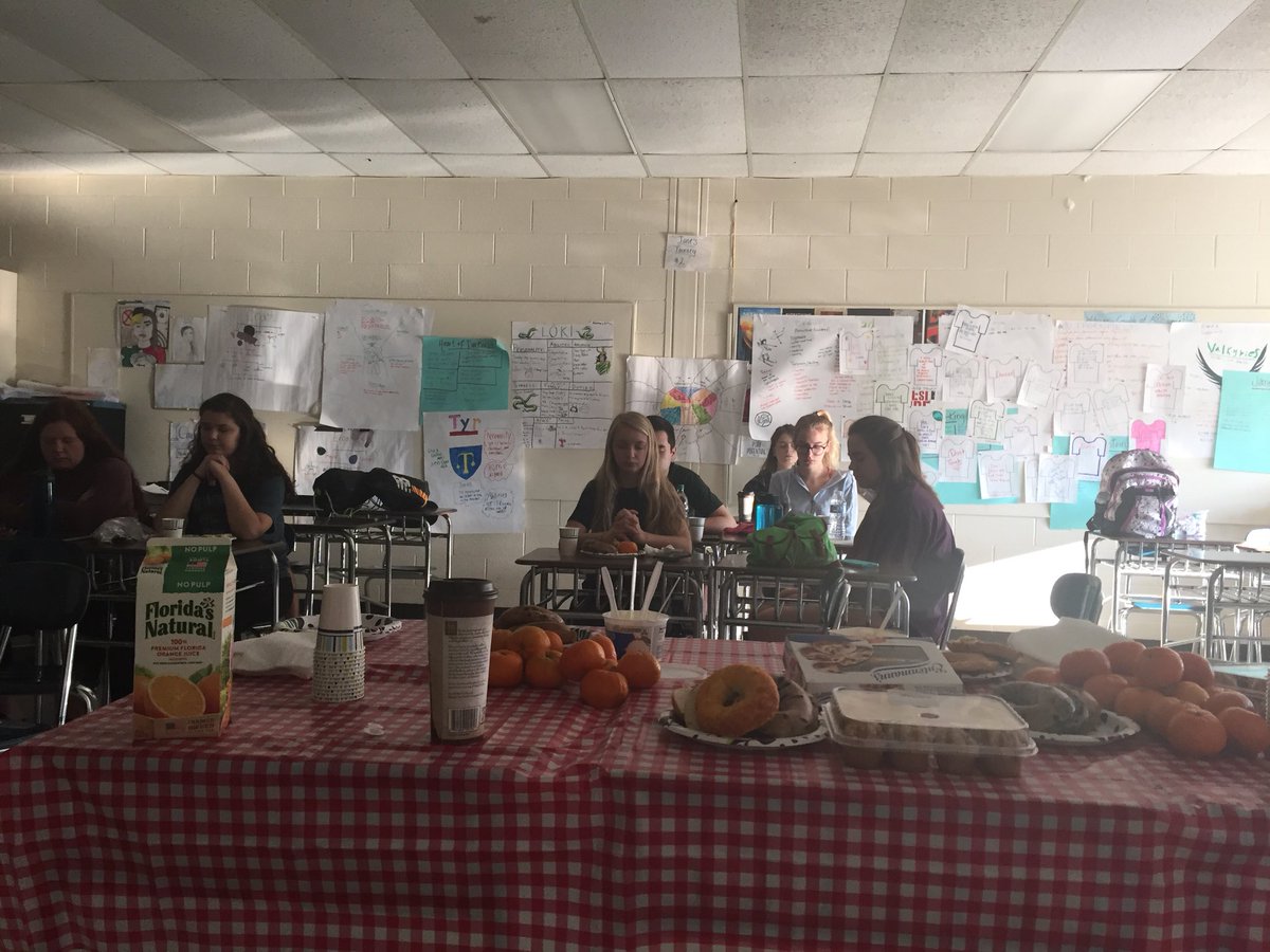 DBTrach's tweet photo. We’ve worked all year for this! I’m so proud of these kids! #superstars #werocklit @carmelsupt @LouRiolo https://t.co/NucmL5DUVC