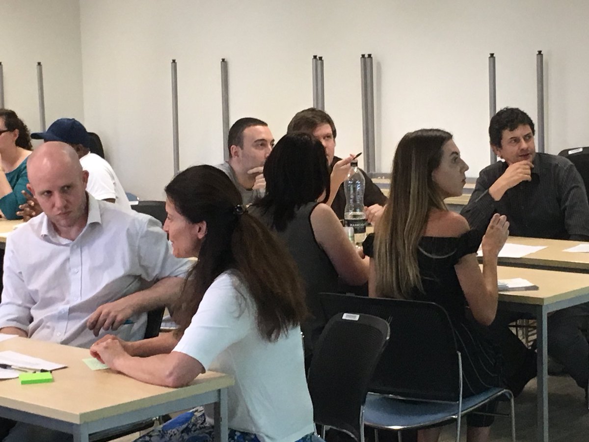 sturt_karen's tweet photo. Enjoyed presenting with @RuskinJournal @AngliaLawSoc and @AngliaRuskinSU on #CourseBasedSocieties to engaged @ARU_ALSS staff π#ALSScpd @BeeNewboult @DrApurbaKundu https://t.co/OLP1RcCggW