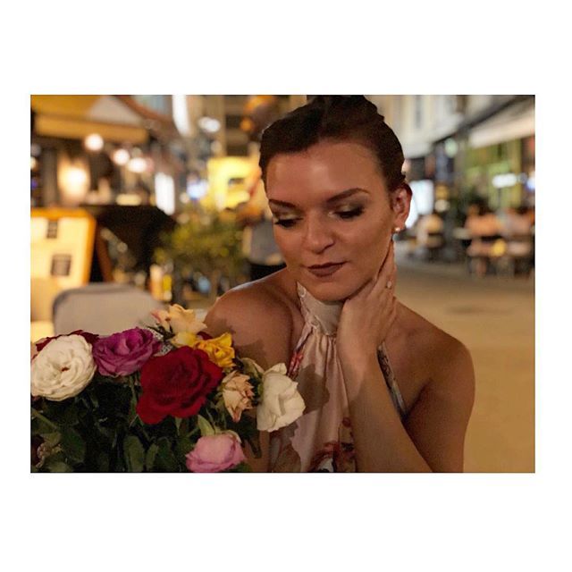 Roses are red, Violets are blue! I'm in Cannes baby...where are you? 💋🌹 ift.tt/2rwNiMS