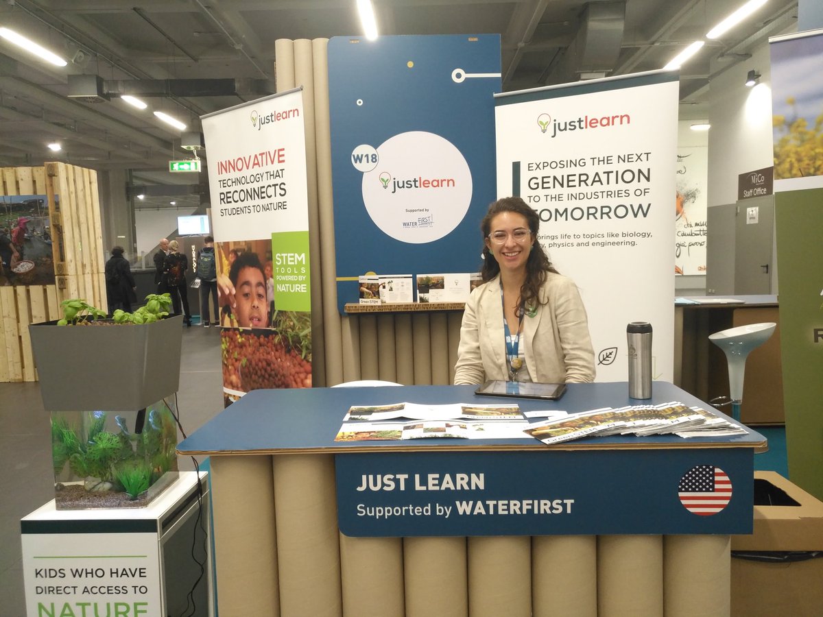 SEEDSandCHIPS's tweet photo. At Seeds&amp;Chips there is room for learning and @JustLearn_io is doing that, shaping the minds of the future generation for a sustainable agriculture in Schools. #Aquaponics come see them at the exhibit.
#SaC18 #FoodInnovation #FoodTech #agtech #WaterFirst https://t.co/w7dEWgMPLs