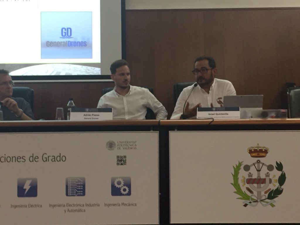 generaldrones's tweet photo. General Drones cuenta su experiencia en la mesa redonda organizada por la Facultad de ingeniería de la @UPV Normativa sobre el uso de los Drones. El sector contado por startups. @adrian_plazas @LasNavesCOLLAB 
.
.
.
#salvamento #rescuedrone #aquaticdrone #maritimdrone #valencia https://t.co/r7ImW7R2GE