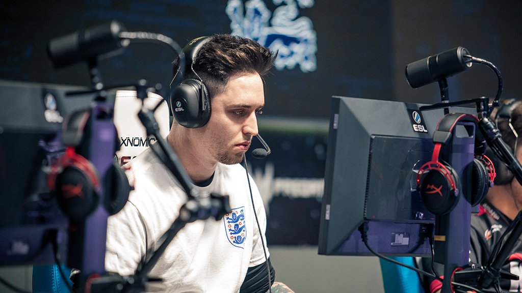 BetwayCSGO's tweet image. ON THIS DAY: In 2013, @HenryGcsgo joined Dignitas after the team lost hudzG in April.

Dignitas Roster:
🇨🇦 @JoshNissan 
🇬🇧 @HenryGcsgo 
🇬🇧 som
🇬🇧 vertiGo
🇬🇧 PEZ