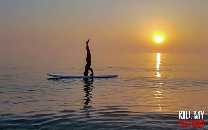 killmyroutine's tweet photo. Don't always play it safe💥
📸: Andreo Zghaib
#KillMyRoutine #travel #adventure #Wanderlust #photography #sunset #Summer #surf #WednesdayMotivation #Lebanon #yoga https://t.co/4G7ahANiGh