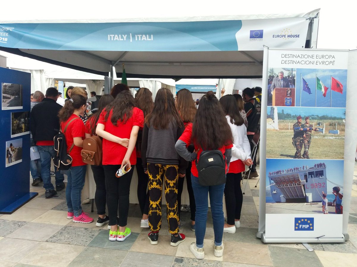 ItalyinALB's tweet photo. Vi aspettiamo in piazza Skanderbeg per la #FestadellEuropa ๐ช๐บ๐ฎ๐น๐ฆ๐ฑย #EUDayAL #EuropeDay https://t.co/mhNmp5MZ1j