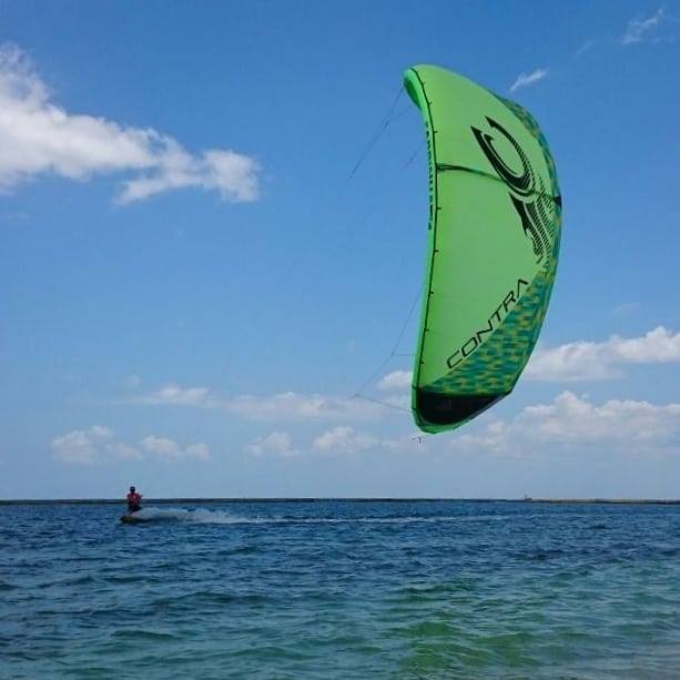 PlayaBoardsport's tweet image. Light wind no worries! #lightwind #ultimatelightwindmachine #noworries #kiteallyr #breezy #days #caribbean #alwaysflyin #kiteclub #kites #kiterentals #kiteschool #fb #bookings #kiteshop ift.tt/2rw3sXC