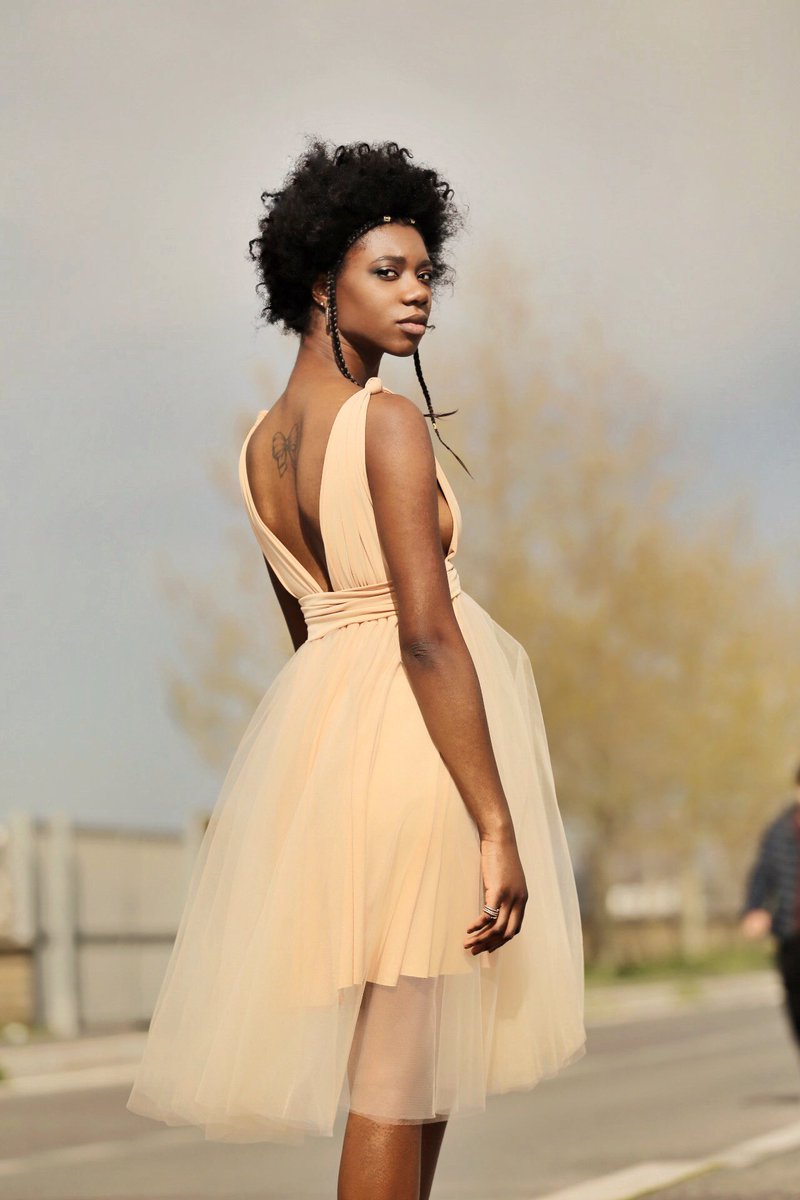 Myriam_Vivienne's tweet photo. “Dentro ogni donna dorme un angelo, una principessa ed un demone. Quella che svegli sarà quella che avrai.”

👂🏽 Balaboosté
👗 Martina Rossi
📸 PHrancesco Guarnieri

#melanin #melaninmagic #wednesdayfeeling #myriamviviennemodel #goggleboxita https://t.co/W1IO0seVrf