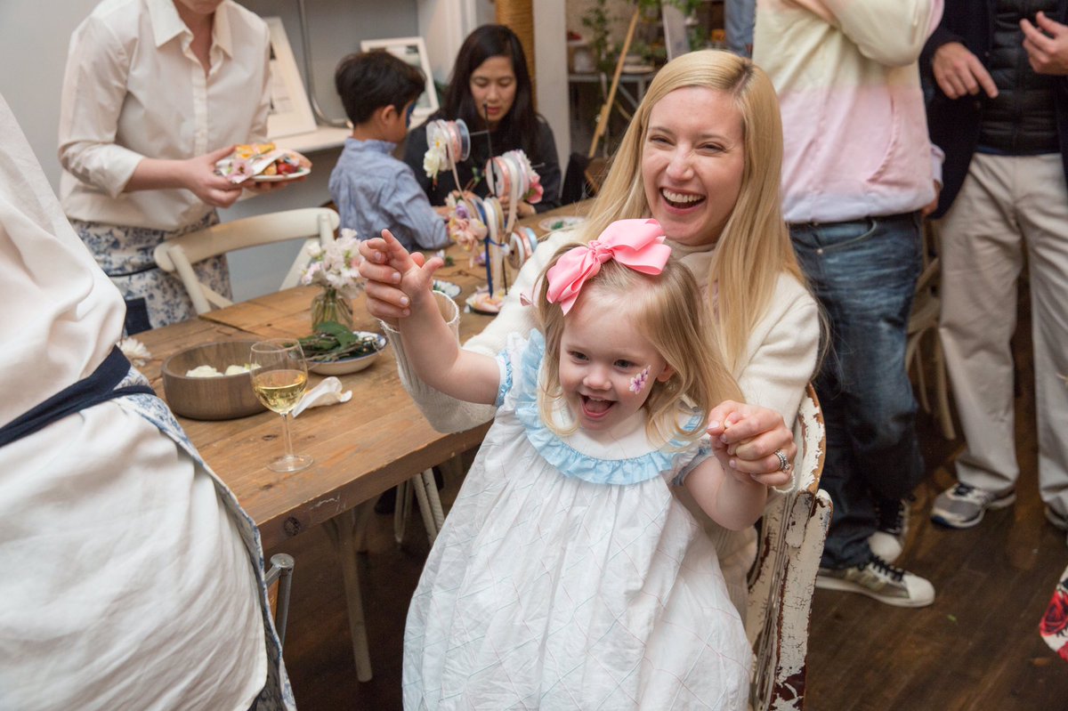 CoverdPhoto's tweet image. Mother's Day is almost here! Give the gift of a Coverd photoshoot #coverdphoto