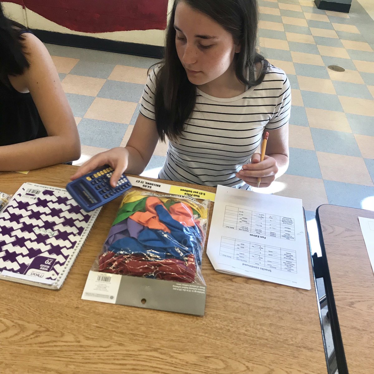 GurgaFCS's tweet photo. Wrapping up our Smart Shopping @EVERFI Module at the @DHMSWallingford @Target ! We’re planning a party for 24 people and are comparing brands...are we going to stay under budget?! What’s the better buy?! #wpschools https://t.co/sgGMcly9fS