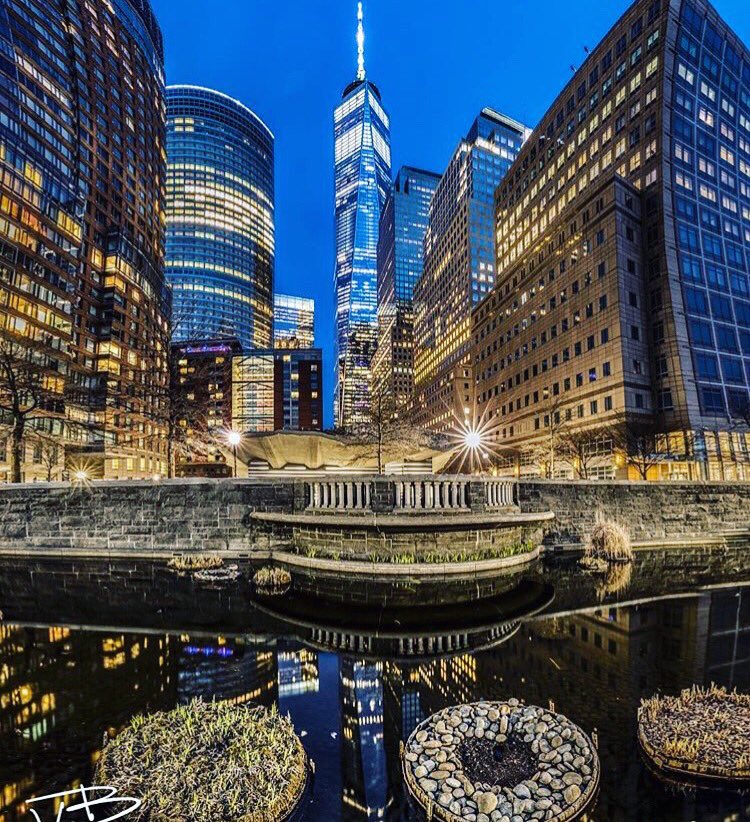 It’s all about finding the calm in the chaos #NYC #Travel #WJHotel #VisitNYC #TriumphHotels #View
Photo by Vikvik7