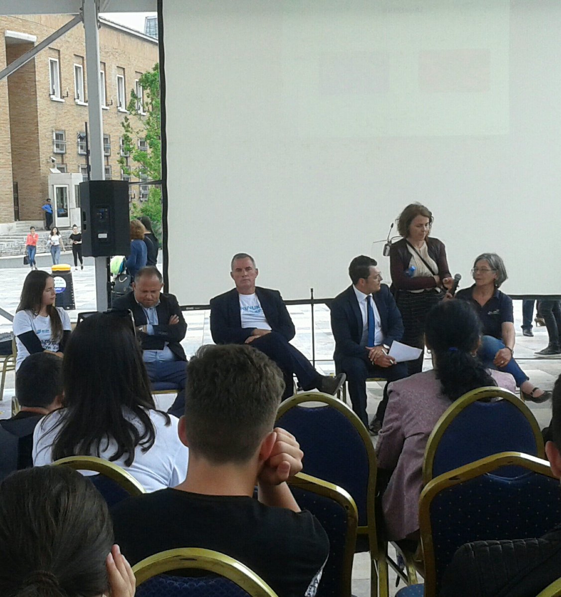 PronewsAlbania's tweet photo. #HAPPENINGNOW! From discussions at EU Corner with Mr. Shemsi Prenci, dedicated to PRO NEWS programme....
#EUDayAL
@EUinAlbania
@CIMAFoundation https://t.co/FomykZQGZN