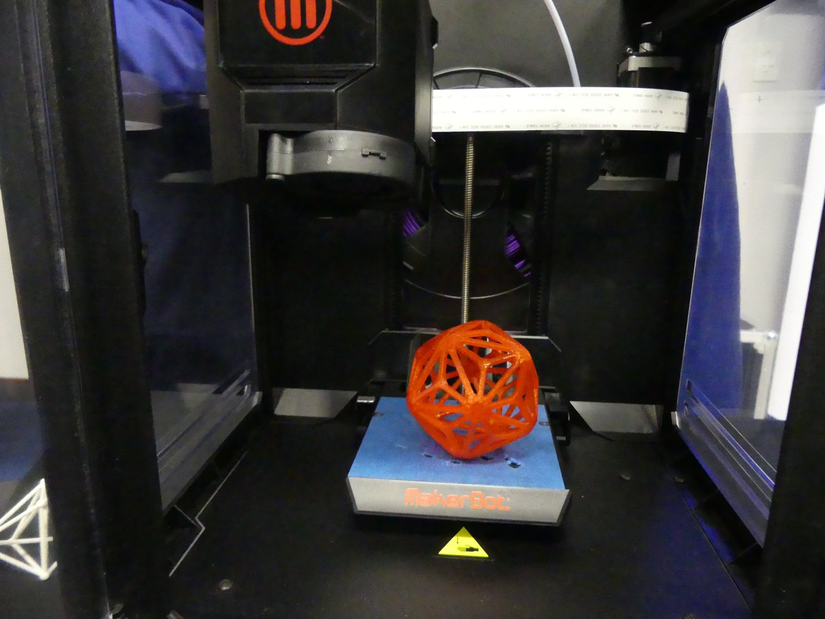 SciEnzaCentre's tweet image. A big thank you to Dr Laura Taalman @mathgrrl @USEmbassySA for coming to Sci-Enza to speak all about #3Ddesign &amp;amp; printing! #HandsOnScience